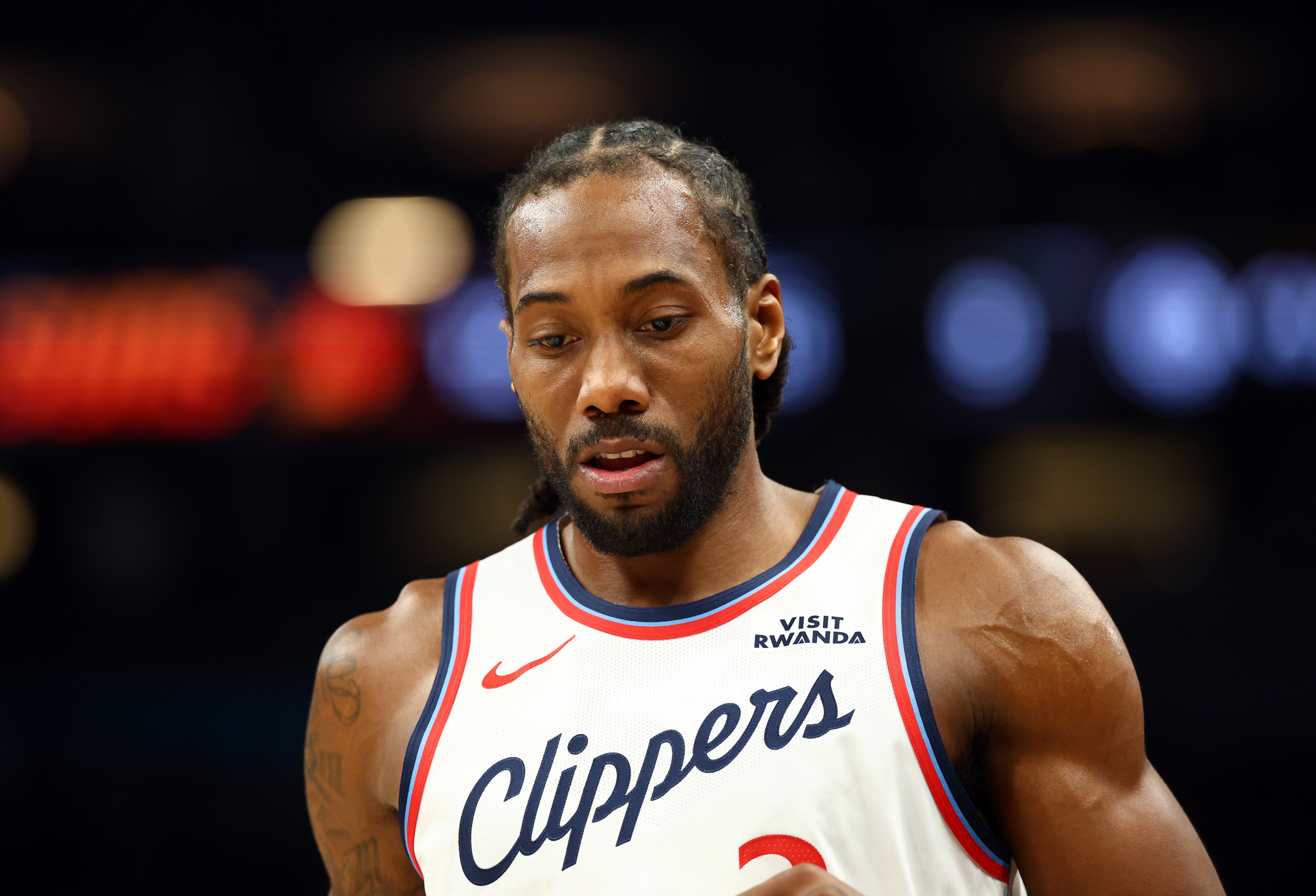 九游娱乐-2换5&amp;祖巴茨被交易至步行者！解说：心疼伦纳德一下